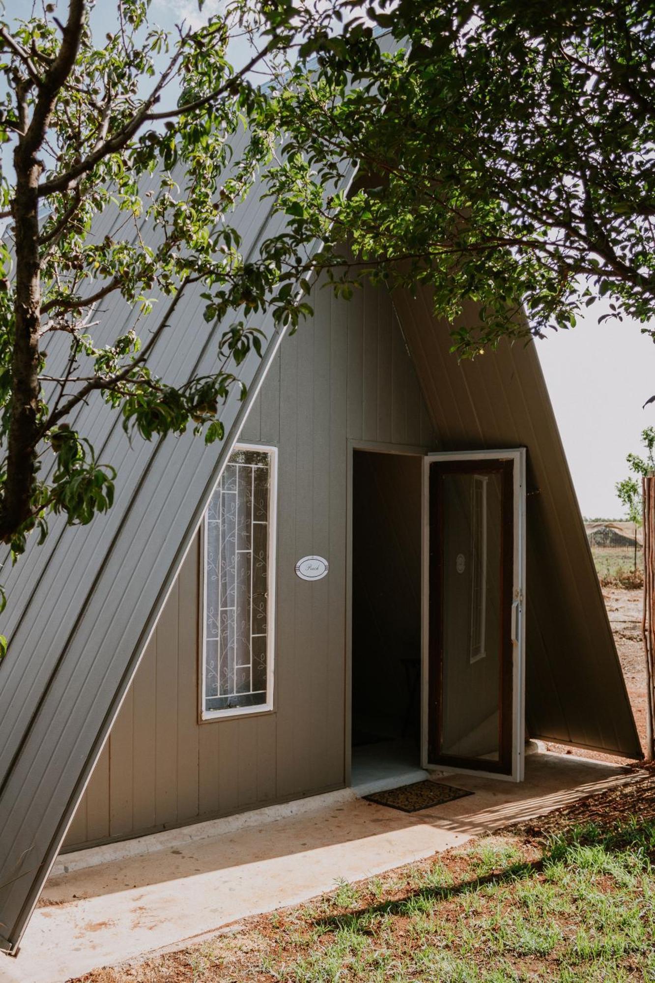 White Linen Guesthouse Tierpoort Exterior foto